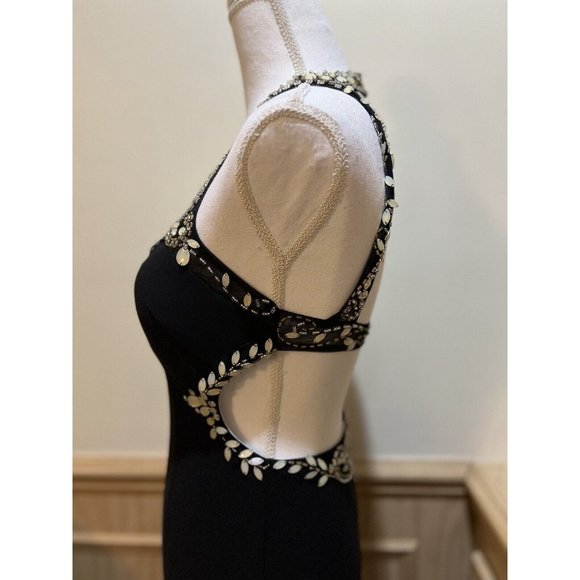 Floor Length Betsy & Adam Prom Dress ~ Black Size 2 ~ Beaded ~ Open Back - Picture 7 of 12
